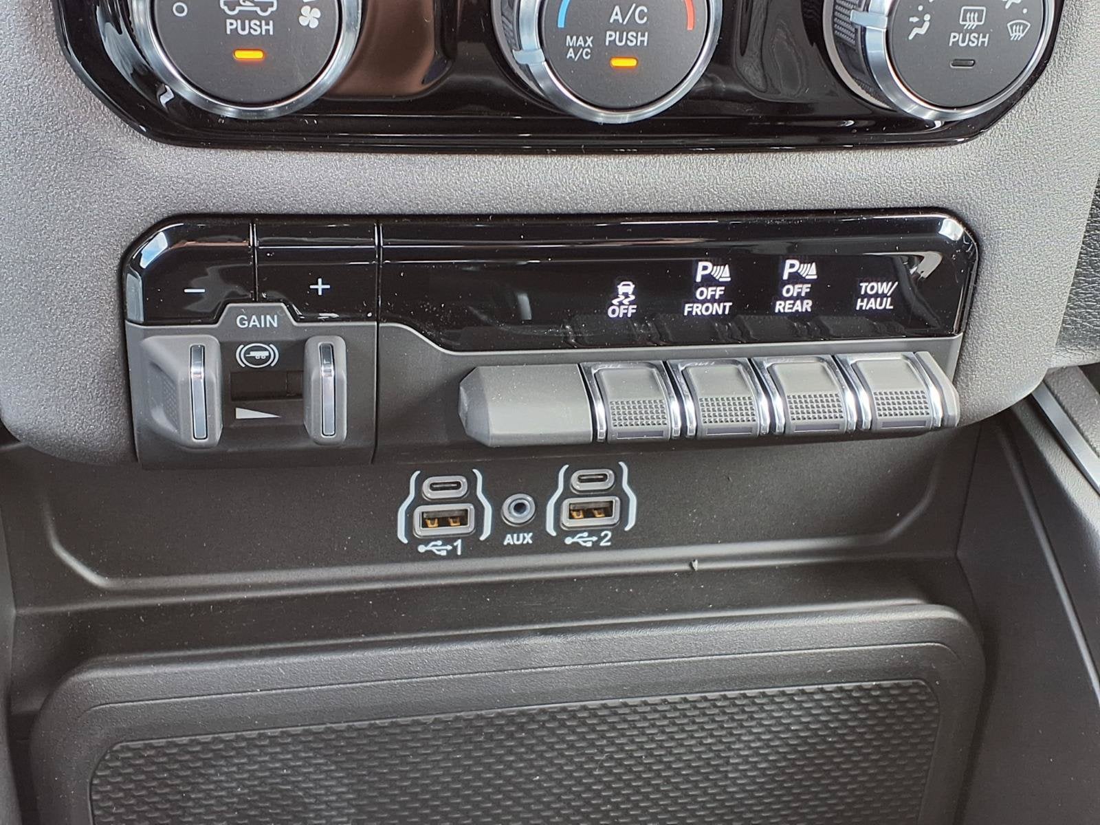 2027 RAM 1500 Express