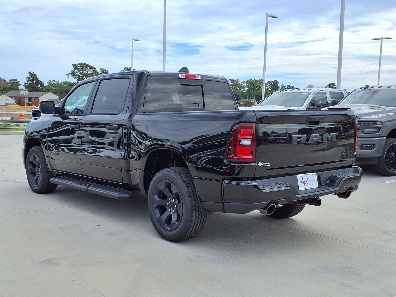 2027 RAM 1500 Express