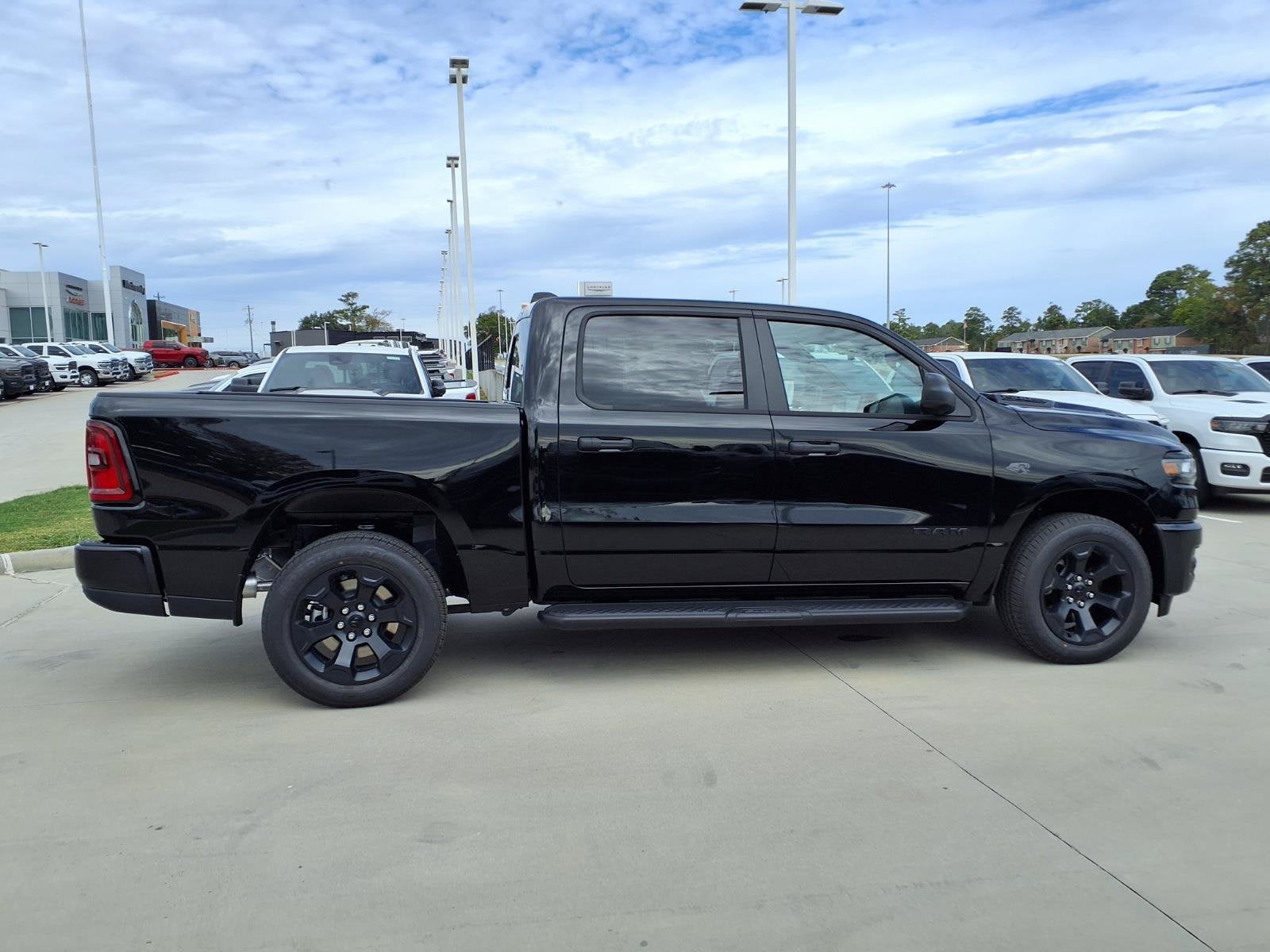 2027 RAM 1500 Express