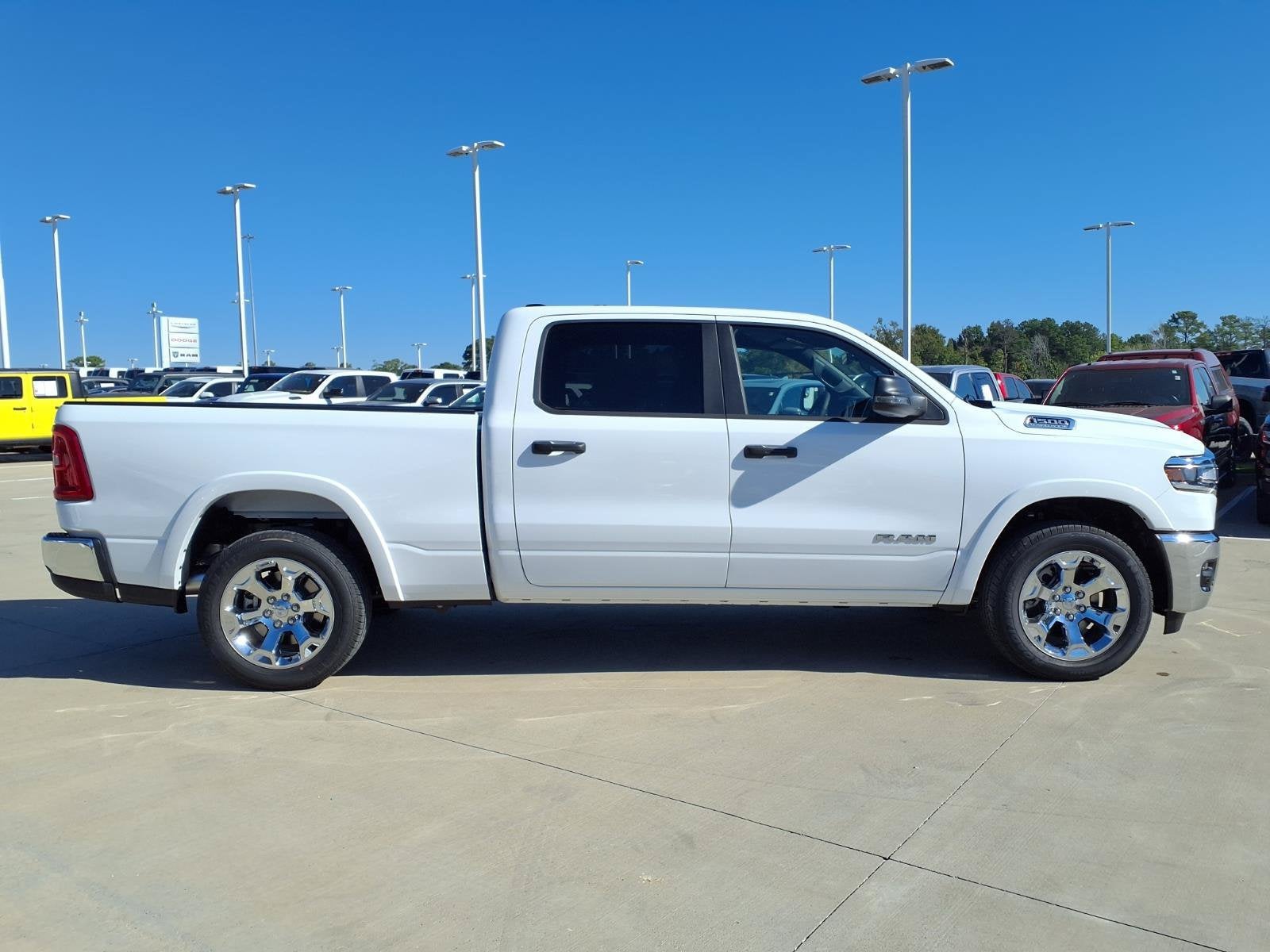 2027 RAM 1500 Big Horn/Lone Star
