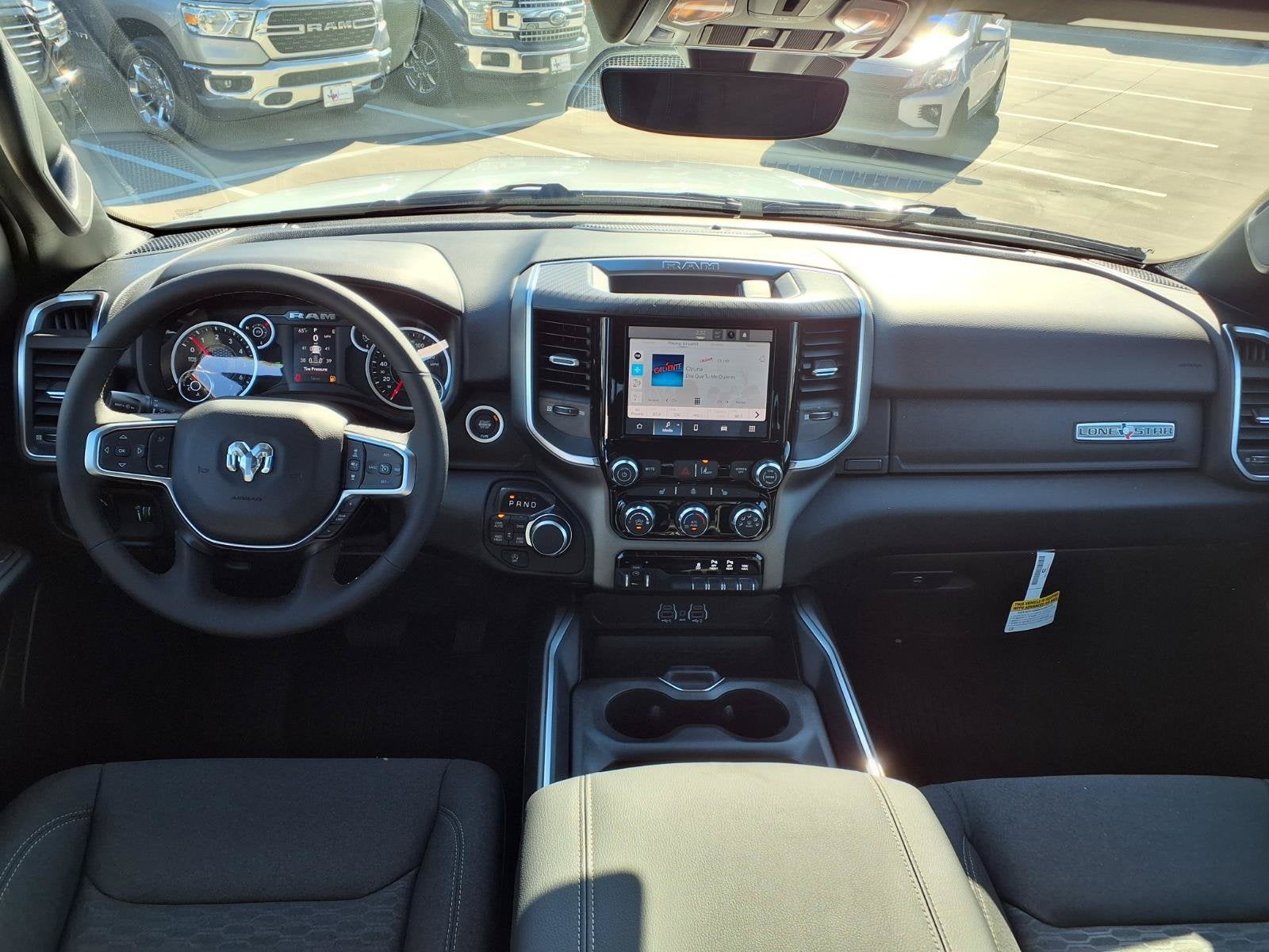 2027 RAM 1500 Big Horn/Lone Star