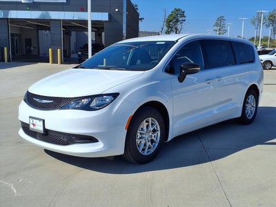 2026 Chrysler Voyager LX