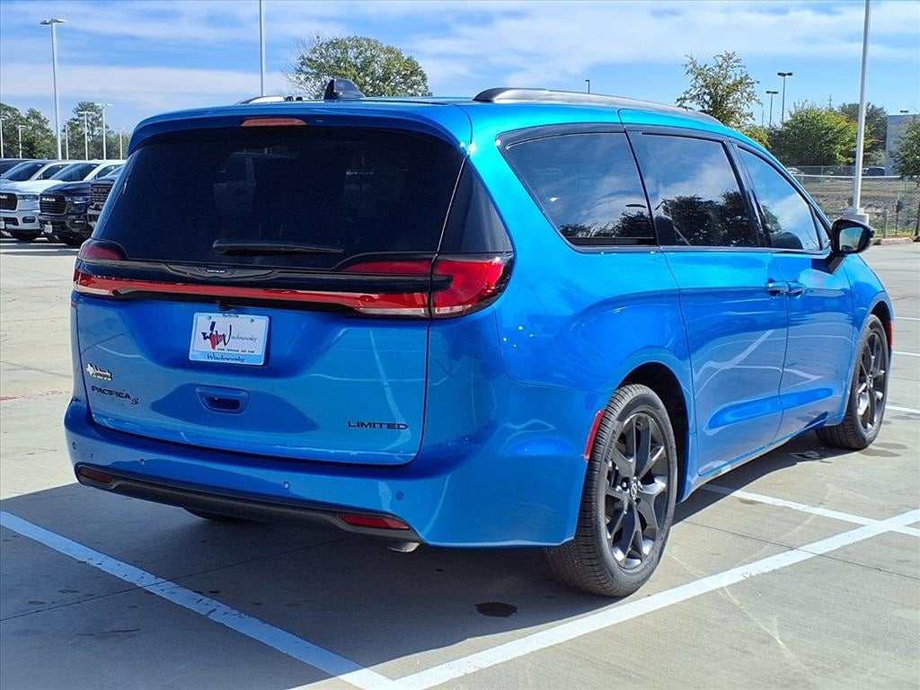 2026 Chrysler Pacifica Limited