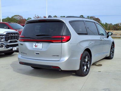 2026 Chrysler Pacifica Limited