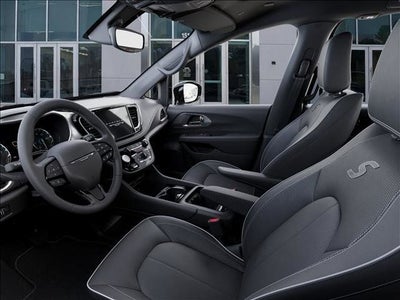 2027 Chrysler Pacifica Limited