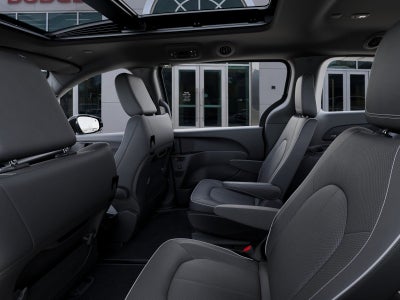 2027 Chrysler Pacifica Limited