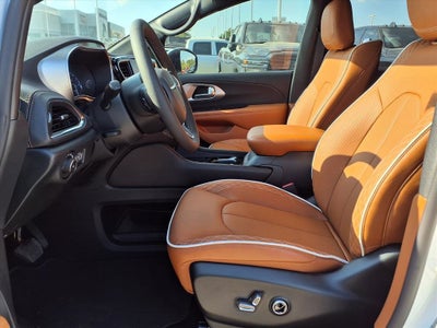 2026 Chrysler Pacifica Pinnacle