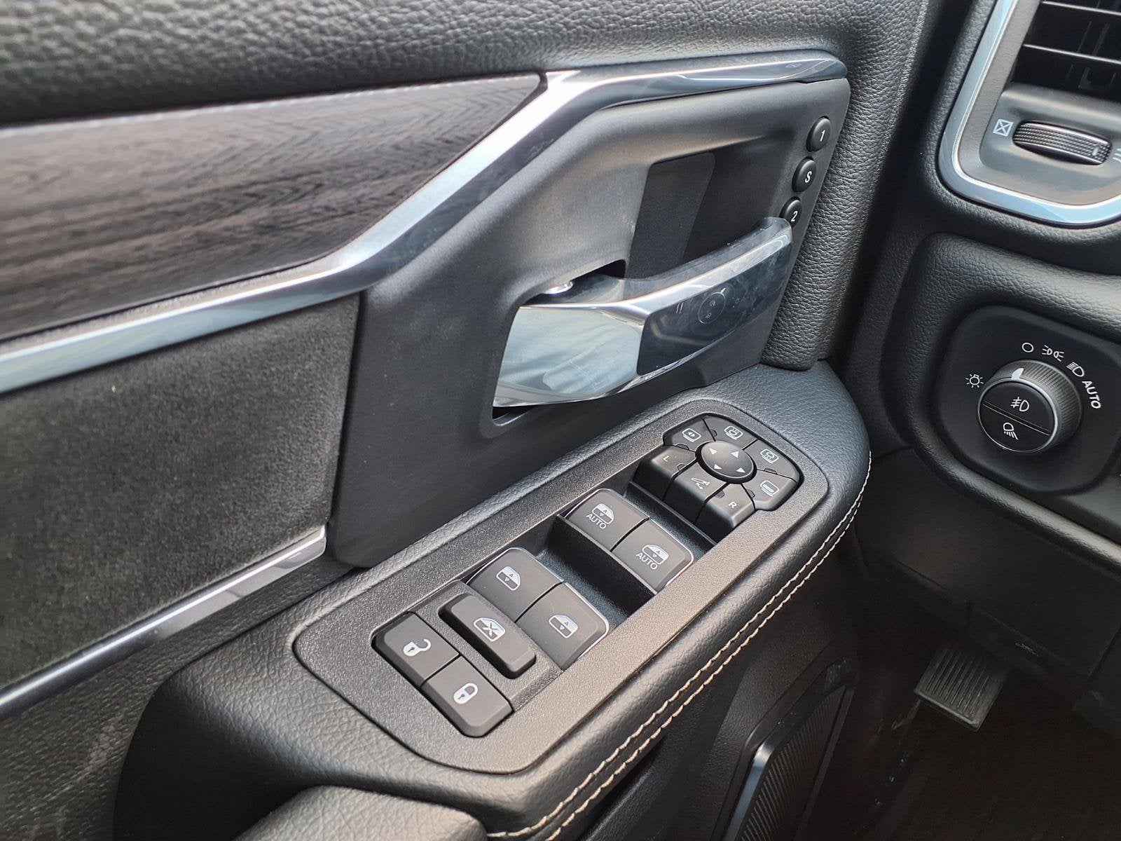 2027 RAM 3500 Laramie