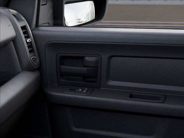 2027 RAM 2500 Black Express